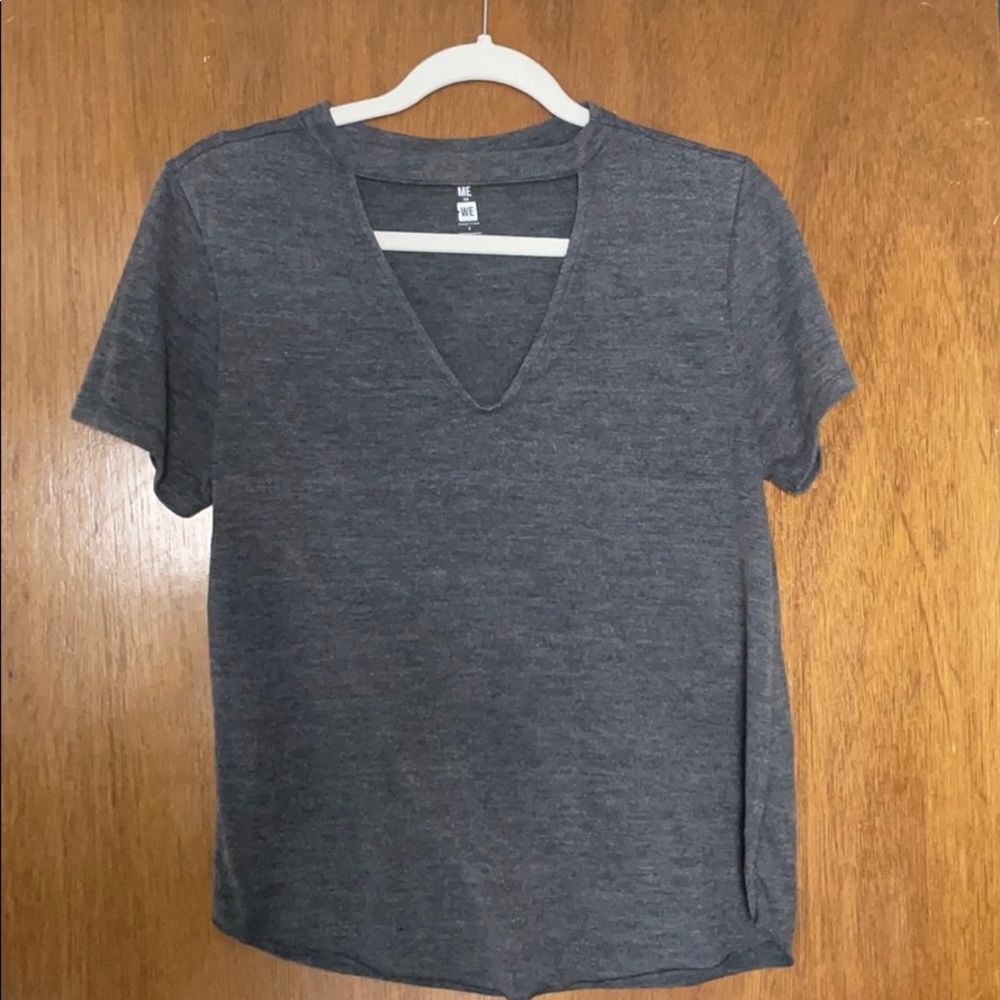 tee shirt